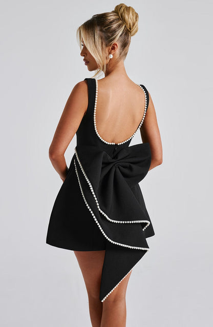 SKU_1783233413377_211, SKU_1783233413377_69, SKU_1783233413377_7, SKU_1783233413377_878