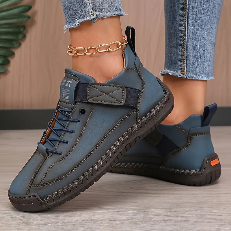 Petra | Sneakers Sort Læder Snøre Lavt Skaft til Kvinder