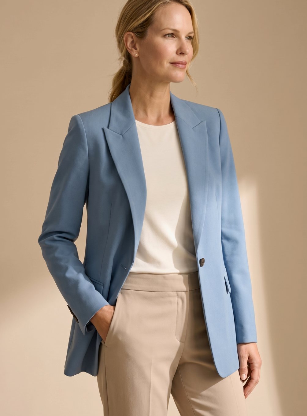 Inge | Buksedragt Sand Flæret Blazer Elegant til Kvinder