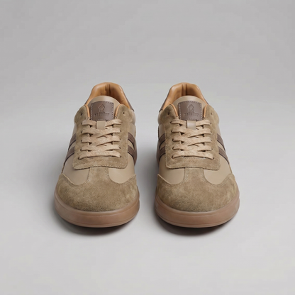 Renata | Sneakers Cremehvid Ruskind Retro Snørebånd til Kvinder