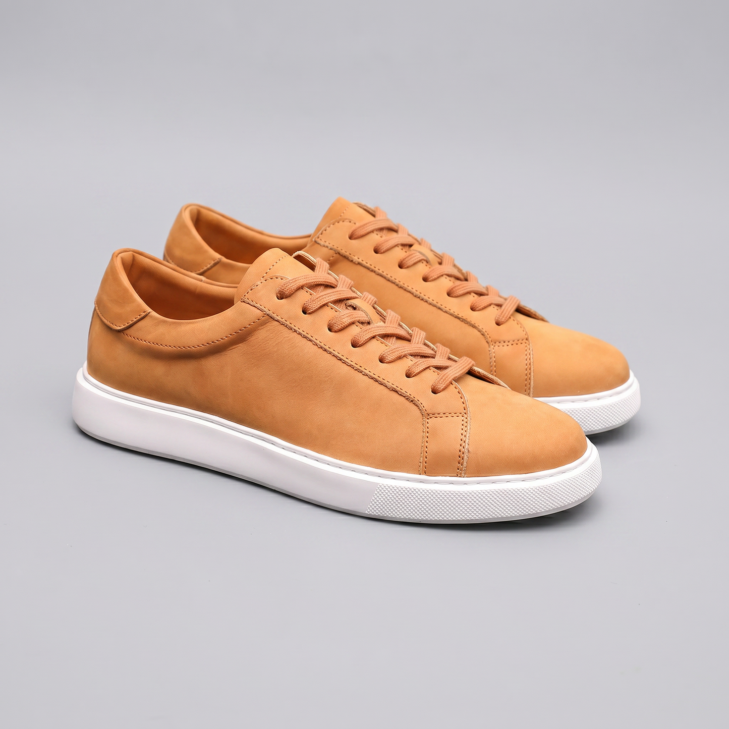 Adam | Sneakers Gråbrun Ruskind Lav Snøre til Mænd