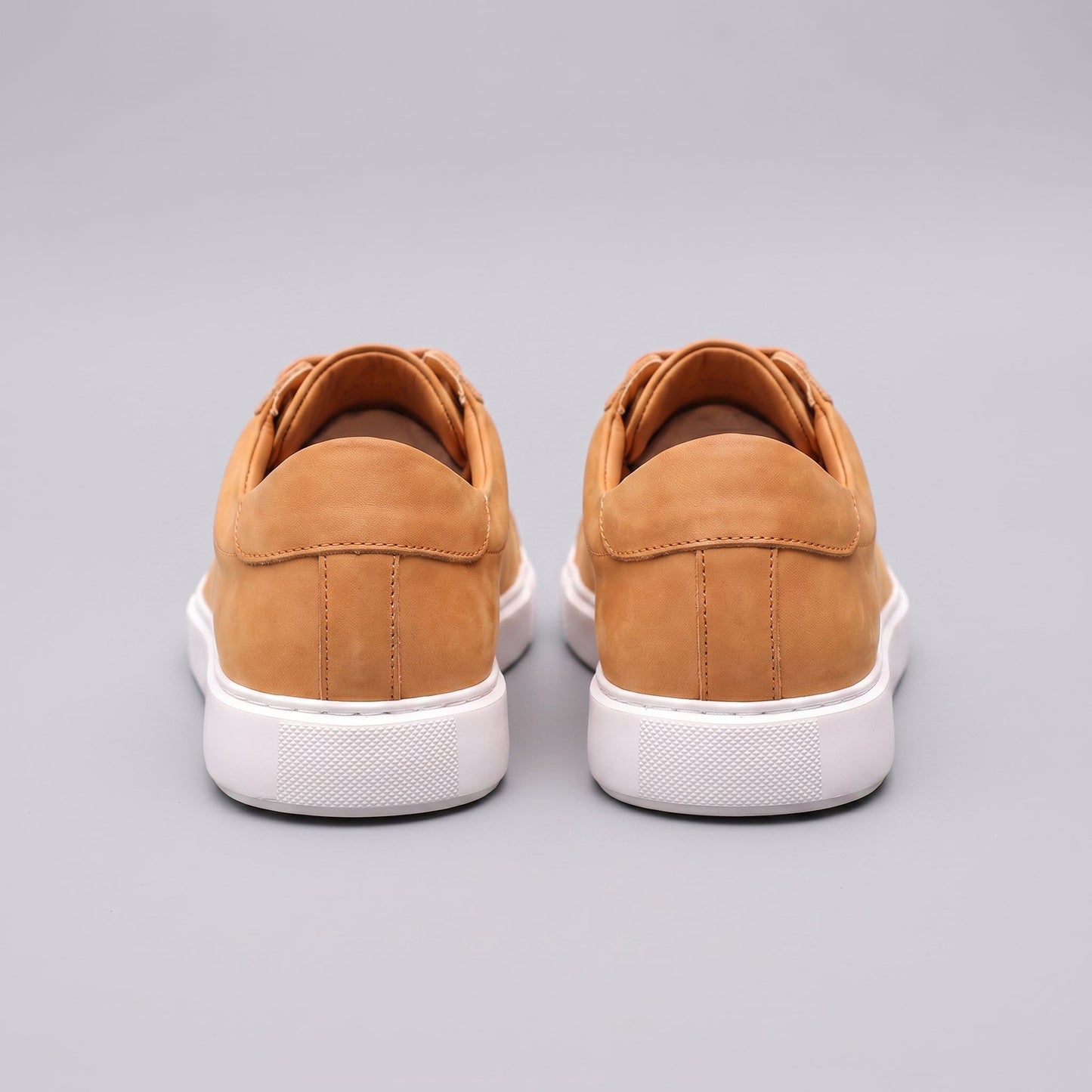 Adam | Sneakers Gråbrun Ruskind Lav Snøre til Mænd