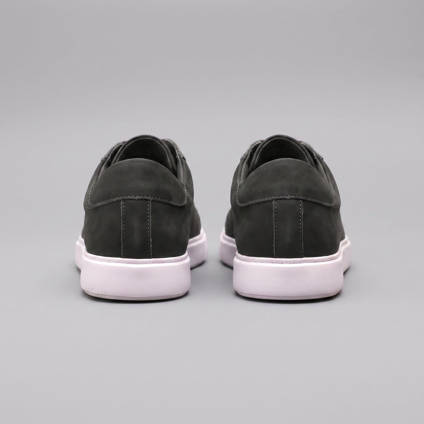 Adam | Sneakers Gråbrun Ruskind Lav Snøre til Mænd