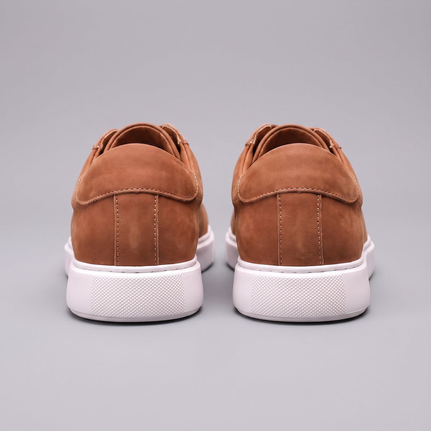 Adam | Sneakers Gråbrun Ruskind Lav Snøre til Mænd