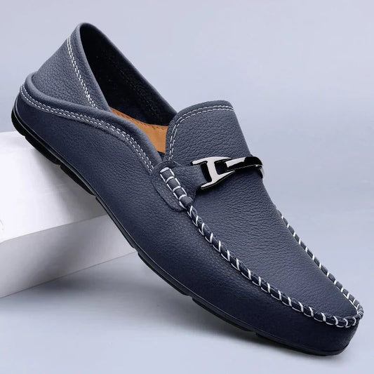 Kristian | Loafers Marineblå Læder Slip-On Metal Detalje til Mænd