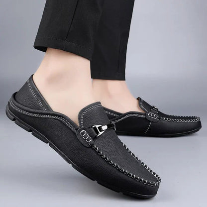 Kristian | Loafers Marineblå Læder Slip-On Metal Detalje til Mænd